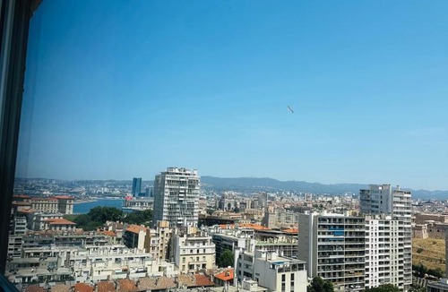 Le Pharo Apartment | La plage