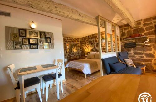 Pruines House | La Prunille
