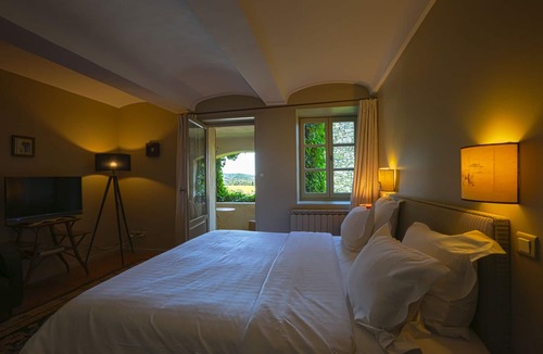 Cliousclat Hotel | La Treille Muscate