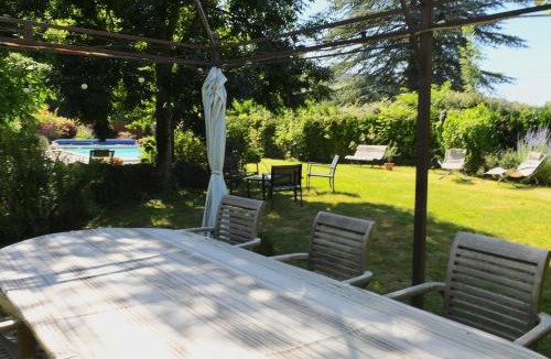 Bourdeaux Bed & Breakfast | La TULIPE SAUVAGE