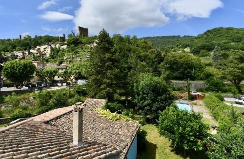 Bourdeaux Bed & Breakfast | La TULIPE SAUVAGE