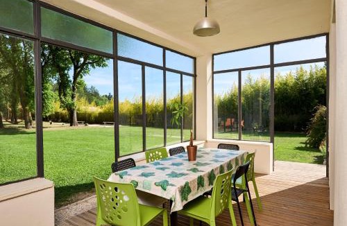 Velleron House | La Velleronnaise