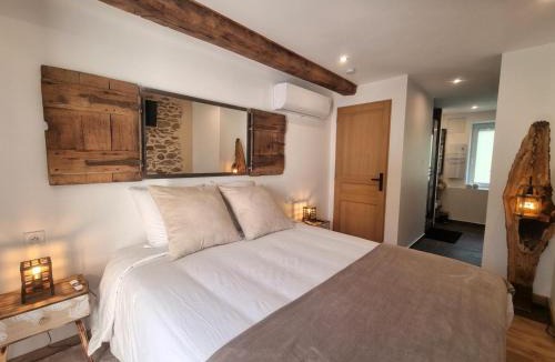 Saint-Chamond Bed & Breakfast | La voute du pilat