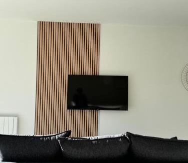 Plougoumelen House | Lacave