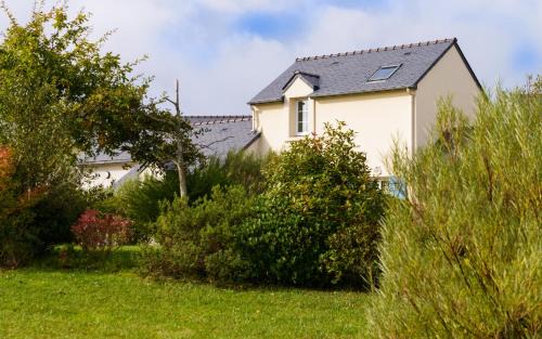 Crozon Resort | Lagrange Vacances Le Hameau De Peemor Pen