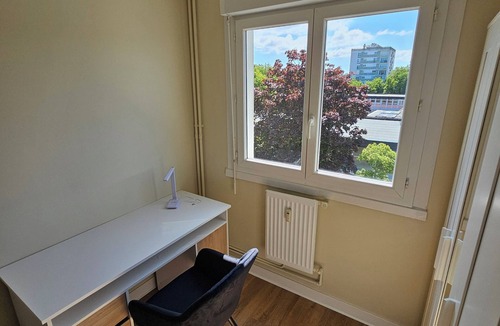 Bellevue Apartment | Large apartment - Newly renovated - 50m from streetcar - Shops - 15min from town center