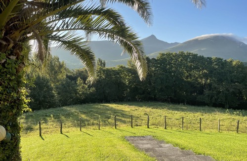 Urrugne House | Large Basque house completely renovated facing the Rhune 10 min St-Jean-de-Luz
