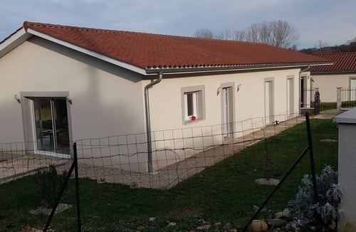 Assieu House | Large, bright house with air-conditioning