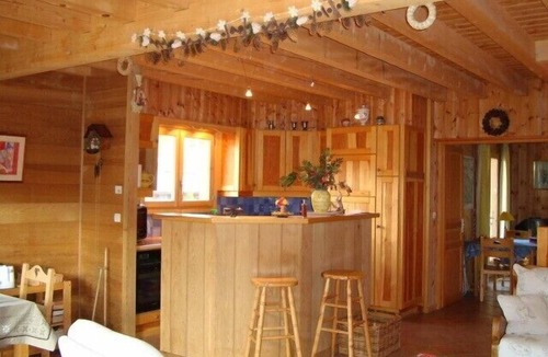 Saint-Chaffrey Ski Chalet | Large chalet sleeps 12 with magnificent view