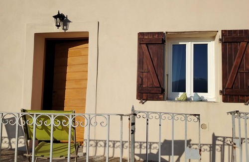 Sant'Andrea-di-Bozio House | Large, comfortable house with terrace overlooking the valley.