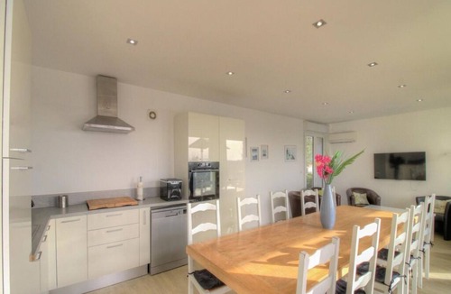 Viggianello Villa | Large friendly house, sea view and ideal location