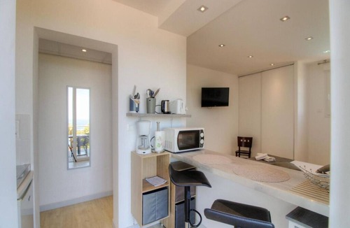 Viggianello Villa | Large friendly house, sea view and ideal location