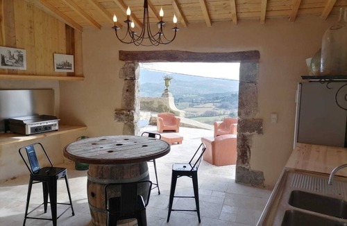 Apt House | Large Provencal Bastide in the heart of the Luberon, panoramic view.
