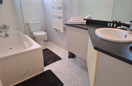 Saint-Brieuc House | Large quiet house 15 mns from the sea