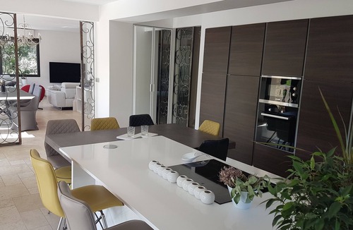 Rochegude House | Large villa in Drôme provençale. Nice benefits.