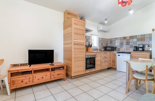 Entrechaux Apartment | Lavender Cottage with Mountain View, Wi-Fi, and Air Conditioning