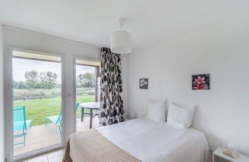 Sables-d'Or-les-Pins Apartment | Le Backspin - Appt 6p accès piscine, spa, sauna