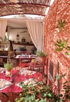Flassans-sur-Issole Bed & Breakfast | Le Belvédère - Chambres d'hôtes de charme et Restaurant