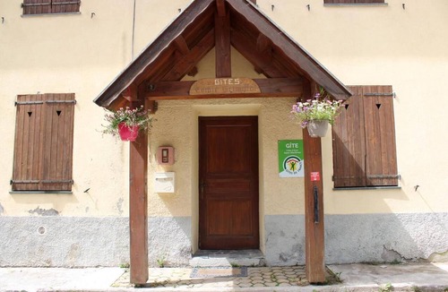 Beuil House | Le Bouton d'Or - Count Grimaldi's Guesthouse