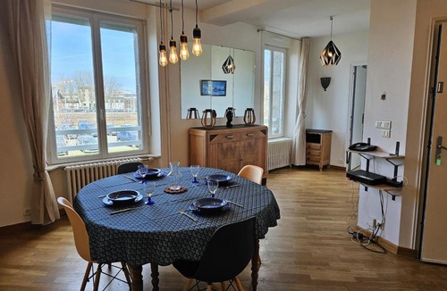 Saint-Brieuc Apartment | Le Carnot - Face Gare St Brieuc