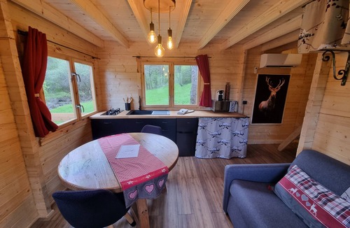 Greolieres Ski Chalet | Le Chalet des Bois (optional spa)