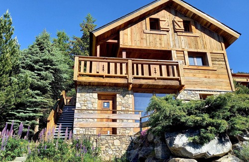 Les Angles Ski Chalet | Le Chalet Perce-Neige