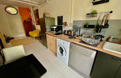 Alpes-Romans Apartment | Le Chorier- Appartement Centre ville avec Jardin