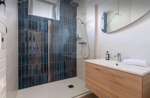 Sablon - Trudaine Apartment | Le Clairmont - T3 spacieux et lumineux