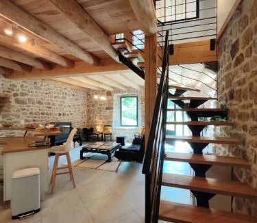 Saint-Christophe-dʼAllier House | Le Clos d'Aboulin