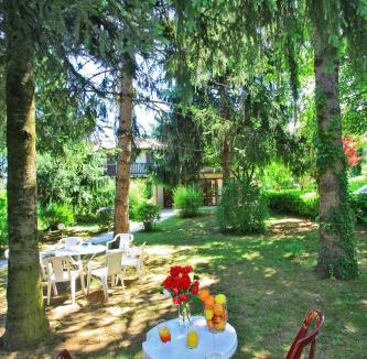 Pradines Hotel | Le Clos Grand