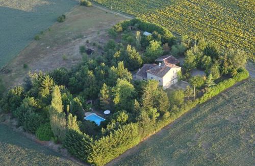 Virac Bed & Breakfast | LE CLOS PASTEL Chambres d'hôtes et son studio suite - ADULTES ONLY
