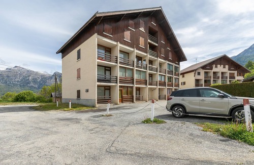 Saint-Leger-les-Melezes Apartment | Le Cocon des Mélèzes - Appt pour 6 proche pistes