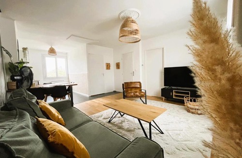 Bruz Apartment | Le Coco Paradis by Madame Conciergerie