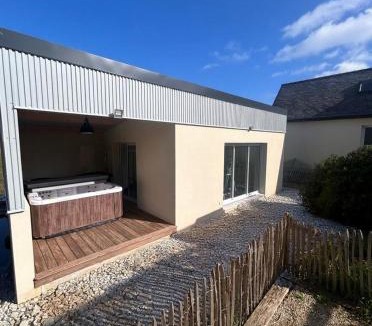 Cleder House | Le cocon de Jules et Chloé