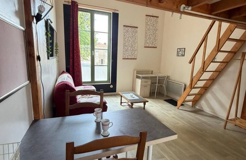 Fontenay-le-Comte Apartment | Le Cocon du Centre · Cozy Duplex in Fontenay