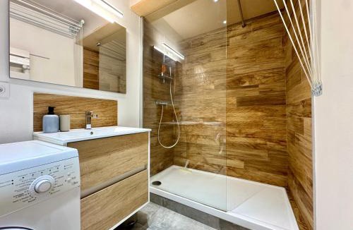 Quartier Hyper-Centre Apartment | Le Cocon, Hyper-centre, Climatisation, Trams