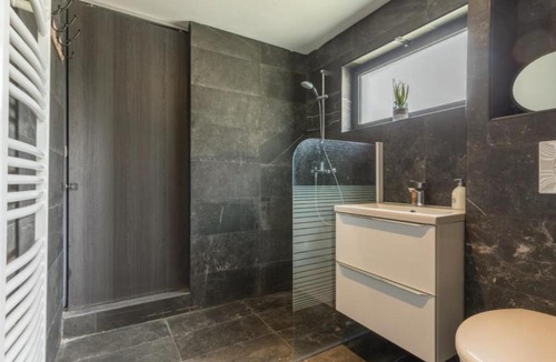 Ondes Apartment | LE CRESPYS - Studio moderne, 30min Toulouse et Montauban, cadre champêtre