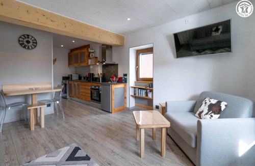 Lanslevillard House | LE Crocus - Val-cenis