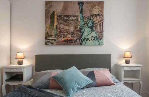 Montjuzet Apartment | Le Dome - Appartement Cosy en centre ville avec parking