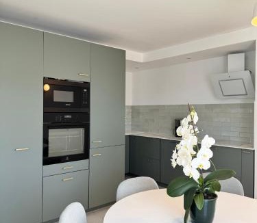 Saint-Jacques-de-la-Lande Apartment | Le Duplex Mitterrand, Centre de Saint Jacques