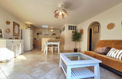 Bellegarde Apartment | Le HERON
