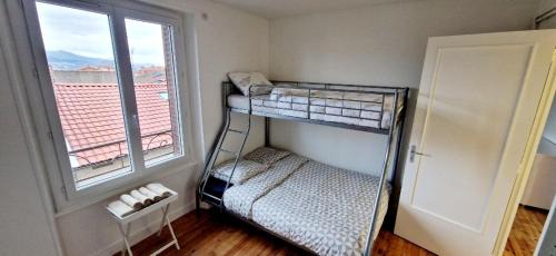 Cournon-dʼAuvergne Apartment | Le jusqu'à 7