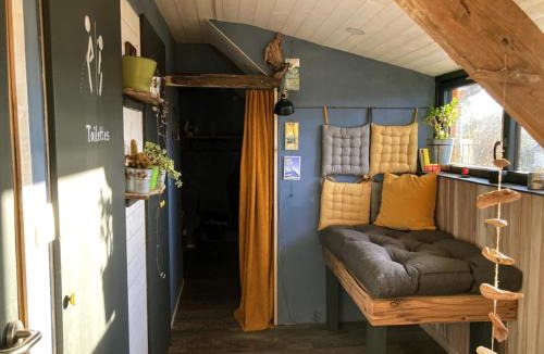 Saint-Cernin-de-Larche Apartment | Le Loft de l'auberge du Lac Noir