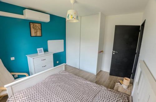 Montech House | Le Loft des familles - Piscine et jeux