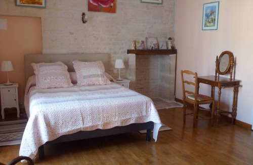 Frontenay-Rohan-Rohan Bed & Breakfast | Le Logis de Faugerit