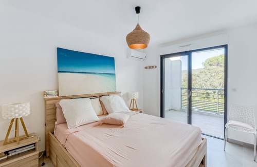 Verghia Apartment | Le Luciani - Apt face à la mer