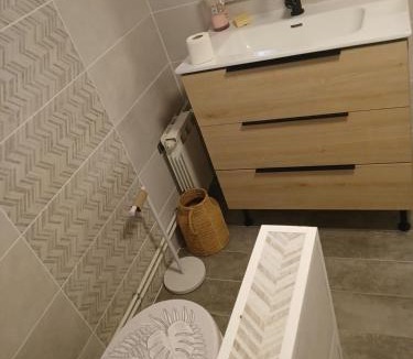 Saintes Apartment | Le lys