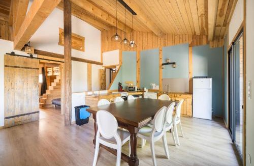 Saint-Alban-sous-Sampzon House | Le Mûrier - Grospierres