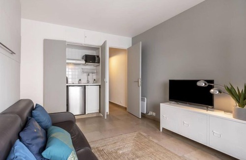Pointe Croisette Apartment | Le Marlyne 2 by Interhome