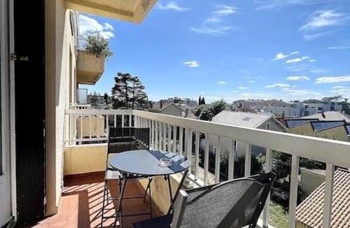 Romans-sur-Isere Apartment | Le Mimosa - balcon / parking - Romans